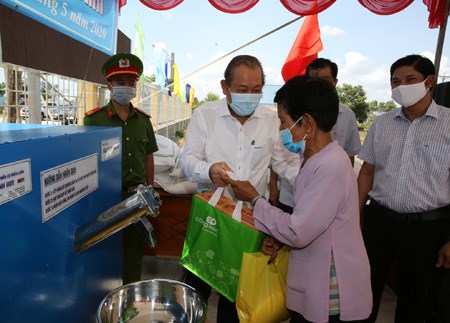 Phó Thủ tướng chúc mừng đại lễ Phật đản - ảnh 2